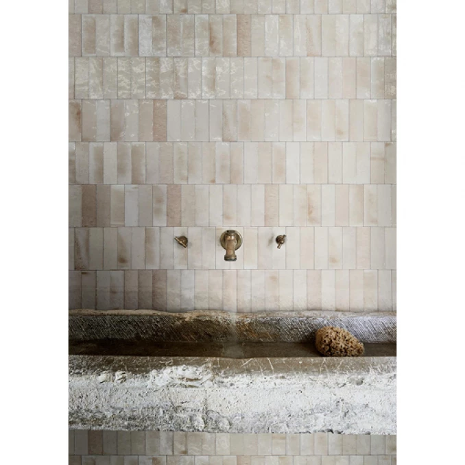 GLEEZE beige glossy 7.5x20 D19 7